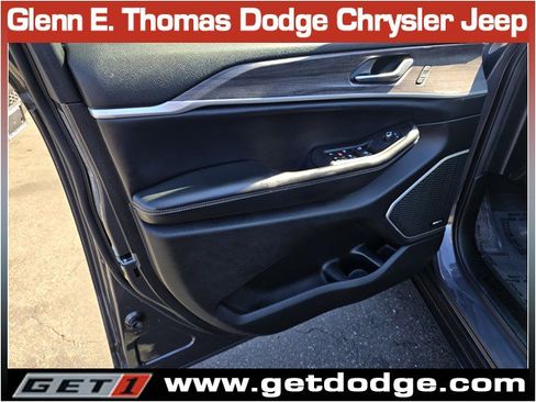Certified 2022 Jeep Grand Cherokee Limited RWD image 24