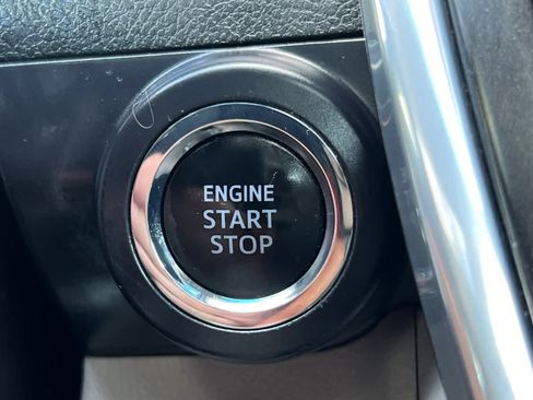 Used 2015 Toyota Camry XLE w/ Advanced Technology Package FWD image 24