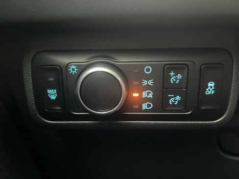 Used 2025 Ford Mustang Mach-E Select w/ Comfort Package Lite image 23