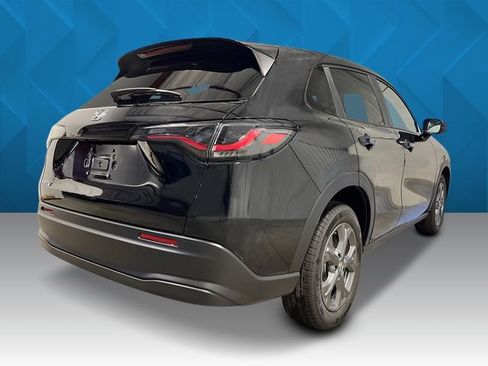 New 2026 Honda HR-V LX image 5