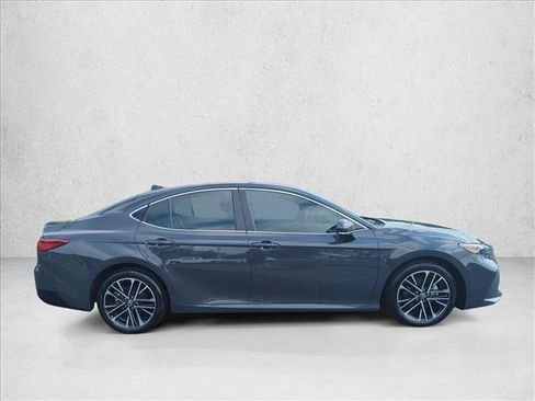 Certified 2025 Toyota Camry XLE FWD image 5