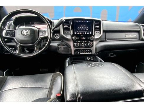Used 2022 RAM 3500 Laramie AWD/4WD image 17