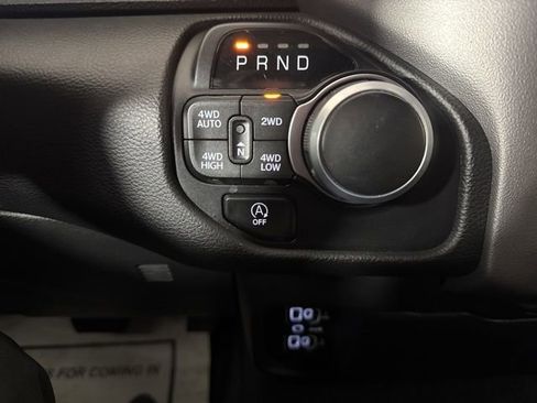 Used 2023 RAM 1500 Big Horn AWD/4WD image 17