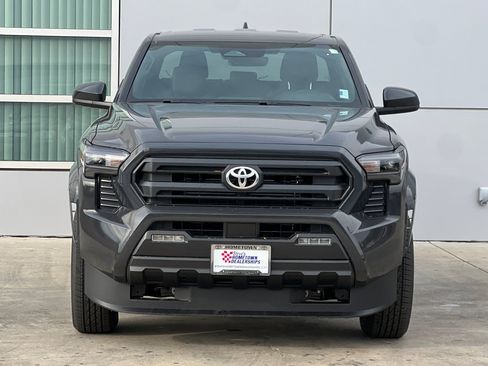 New 2025 Toyota Tacoma SR5 image 6