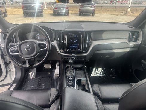 Used 2021 Volvo XC60 T5 R-Design w/ Protection Package Premier image 28