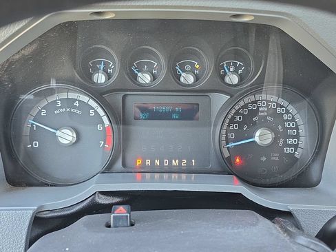Used 2015 Ford F250 XLT w/ Snow Plow Prep Package AWD/4WD image 20