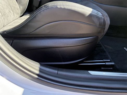 Used 2025 Hyundai Elantra N image 38