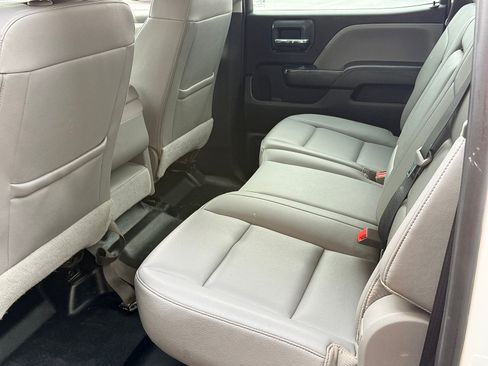 Used 2018 Chevrolet Silverado 2500 W/T AWD/4WD image 26