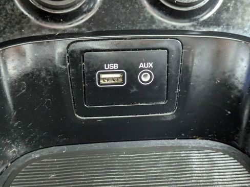 Used 2019 Hyundai Santa Fe XL FWD image 24