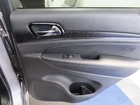 Used 2019 Jeep Grand Cherokee High Altitude image 34