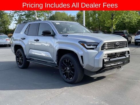Used 2026 Toyota 4Runner 4WD image 7