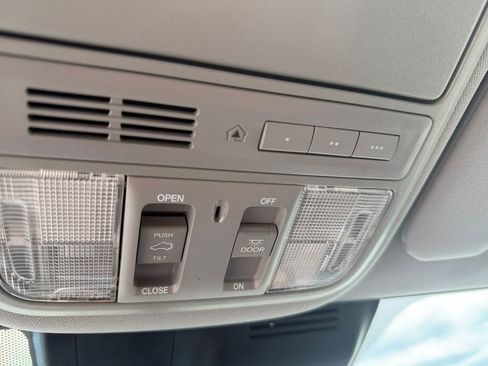 Used 2019 Honda CR-V EX-L image 33