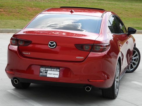 Used 2021 MAZDA MAZDA3 s FWD image 8