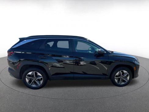 Used 2025 Hyundai Tucson SEL AWD/4WD image 13
