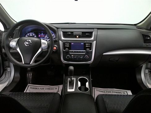 Used 2018 Nissan Altima 2.5 S w/ S Convenience Package image 12