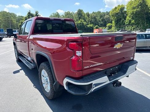 Used 2022 Chevrolet Silverado 2500 LT w/ All Star Edition AWD/4WD image 3