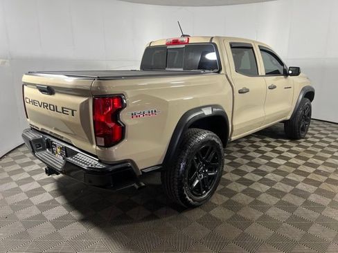 Used 2023 Chevrolet Colorado Trail Boss AWD/4WD image 6