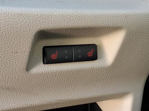 Used 2017 Ford Edge Titanium w/ Equipment Group 302A image 13