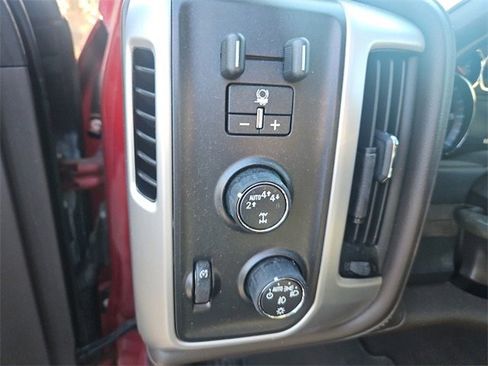Used 2018 GMC Sierra 1500 SLT w/ SLT Premium Package image 10
