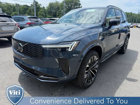 New 2026 Volvo XC90 T8 Ultra w/ Protection Package Premier AWD/4WD image 4