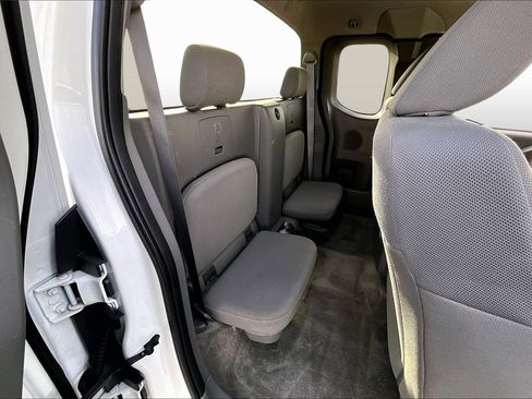 Used 2015 Nissan Frontier S w/ S Preferred Package image 23