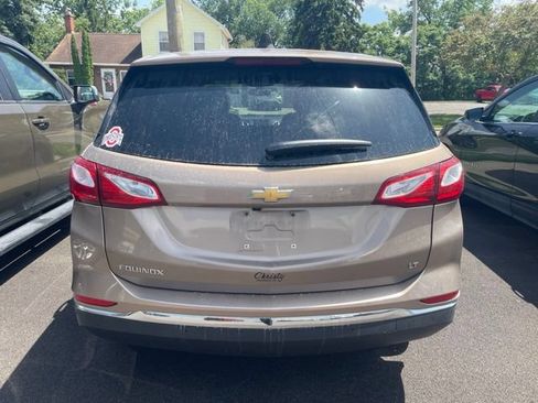 Used 2018 Chevrolet Equinox LT FWD image 4