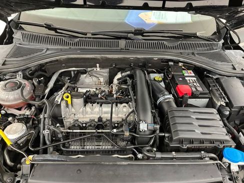 Used 2021 Volkswagen Jetta R-Line w/ R-Line Cold Weather Package FWD image 11