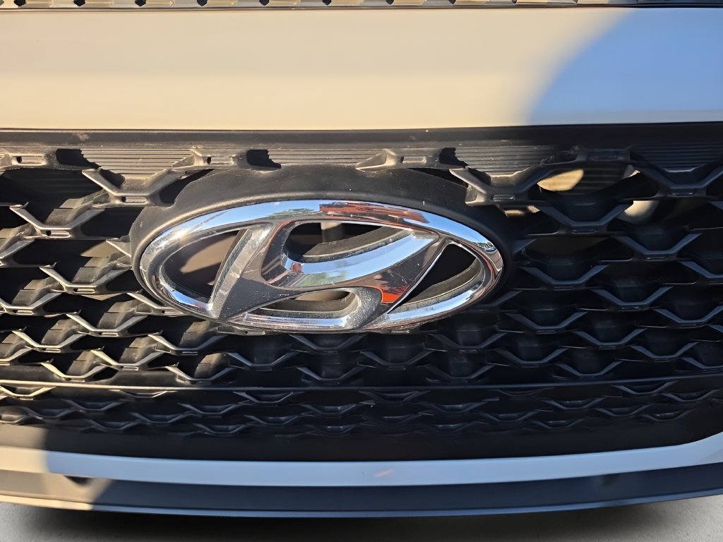 Used 2021 Hyundai Kona Night w/ Cargo Package FWD image 6