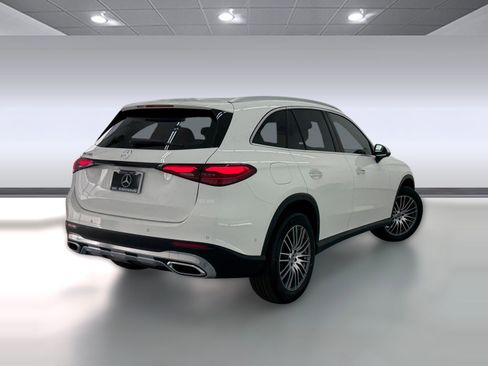 Certified 2026 Mercedes-Benz GLC 300 image 8