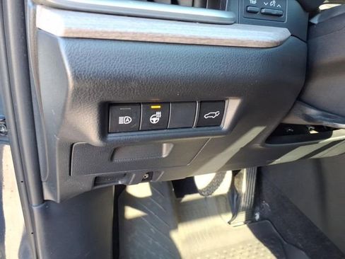 Certified 2024 Toyota Grand Highlander Limited image 12