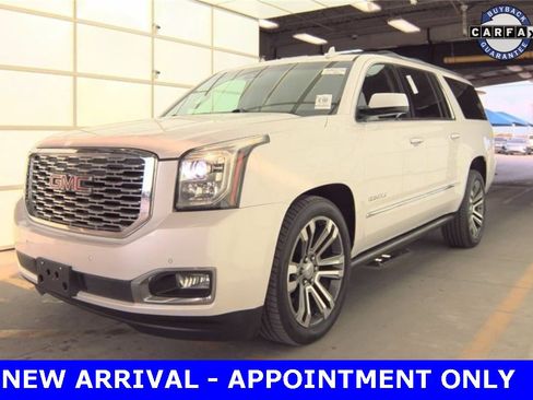 Used 2019 GMC Yukon XL Denali w/ Denali Ultimate Package image 1