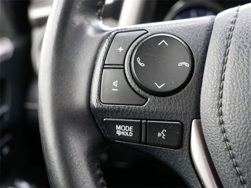 Used 2016 Toyota RAV4 Limited image 24