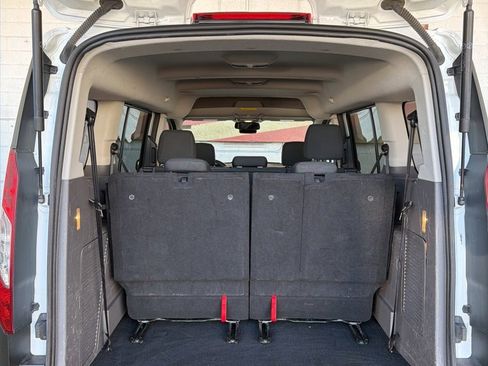 Used 2020 Ford Transit Connect XL image 13