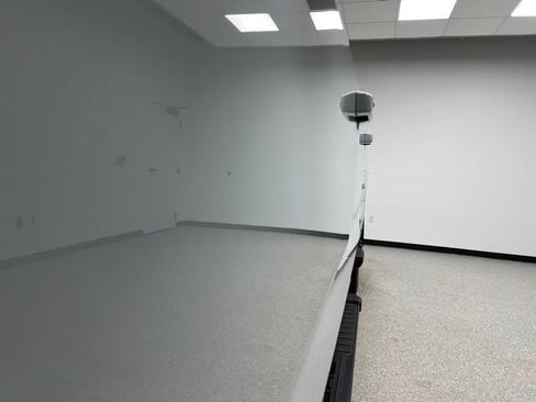 Used 2025 Ford F350 Lariat w/ Black Appearance Package AWD/4WD image 12