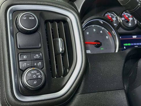Used 2020 Chevrolet Silverado 2500 LTZ w/ LTZ Plus Package RWD image 13