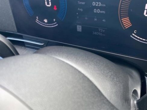 Used 2024 Hyundai Kona SEL image 17