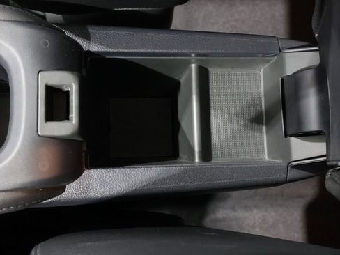 Used 2019 Honda HR-V Touring image 33