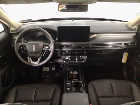 New 2025 Lincoln Corsair Grand Touring w/ Jet Appearance Package image 28