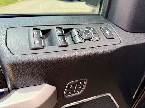 Used 2021 Ford F350 Lariat AWD/4WD image 18
