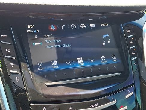 Used 2019 Cadillac Escalade Premium Luxury AWD/4WD image 18