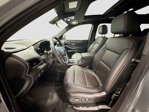 Used 2023 Chevrolet Traverse High Country image 20