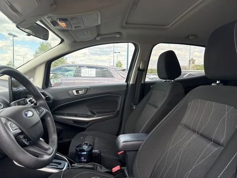 Used 2021 Ford EcoSport SE w/ SE Convenience Package FWD image 4