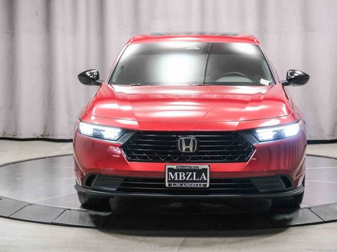 Used 2023 Honda Accord Sport image 6
