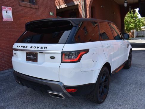 Used 2018 Land Rover Range Rover Sport HSE AWD/4WD image 3