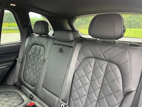 Certified 2025 BMW X5 M60i AWD/4WD image 24