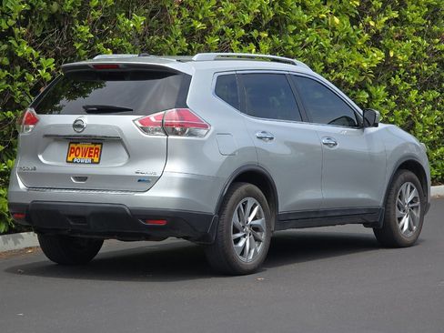 Used 2014 Nissan Rogue SL w/ SL Premium Package AWD/4WD image 4