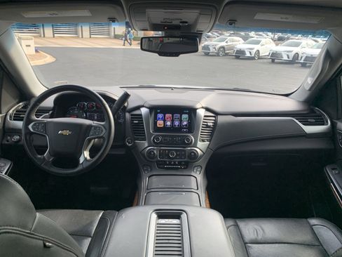 Used 2018 Chevrolet Tahoe Premier image 30