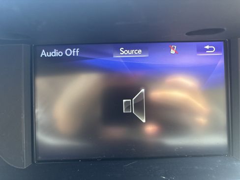 Used 2017 Lexus ES 300h w/ Luxury Package FWD image 23