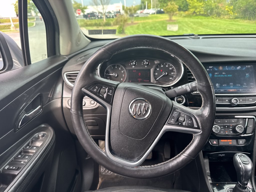 Used 2019 Buick Encore Essence w/ Experience Buick Package AWD/4WD image 21