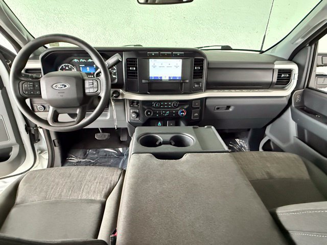 Used 2023 Ford F250 XLT AWD/4WD image 8